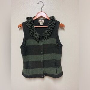Collard Vest